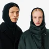 Balaclava i ribbstickad filtad ull Balaclava i ribbstickad filtad ull