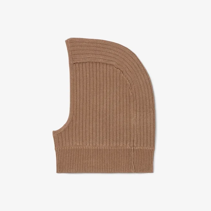 Balaclava i ribbstickat Balaclava i ribbstickat