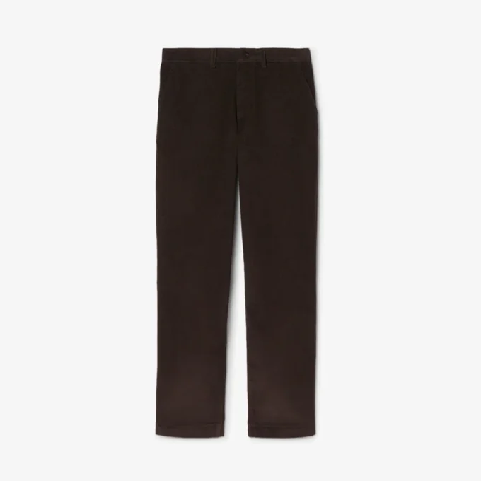 Chinobyxor i corduroy med normal passform för herr Chinobyxor i corduroy med normal passform för herr