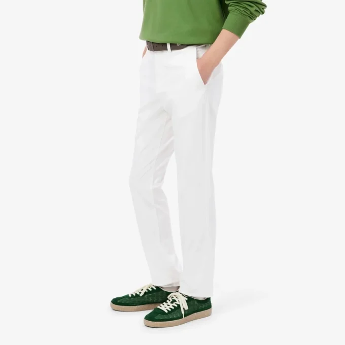 Chinobyxor i stretchig twill med smal passform Chinobyxor i stretchig twill med smal passform