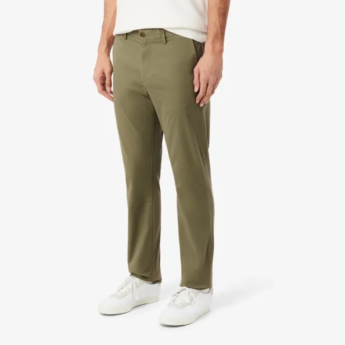 Chinobyxor i stretchig twill med smal passform Chinobyxor i stretchig twill med smal passform