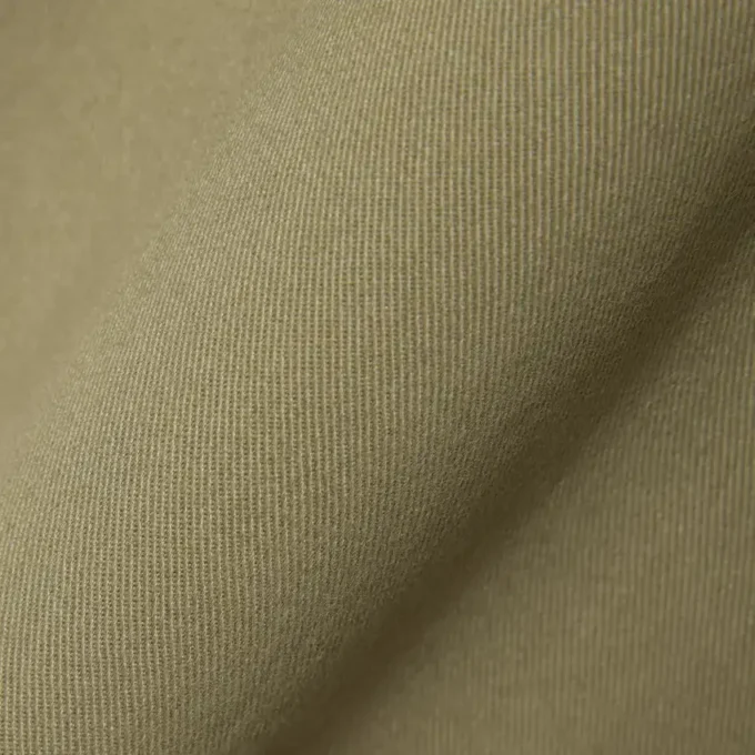 Chinobyxor i stretchig twill med smal passform Chinobyxor i stretchig twill med smal passform