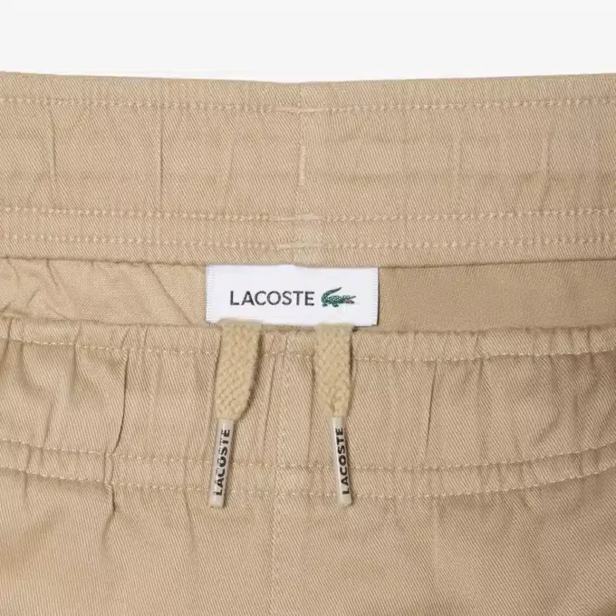 Chinoshorts i stretchig bomullstwill Chinoshorts i stretchig bomullstwill