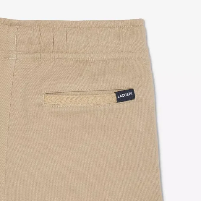 Chinoshorts i stretchig bomullstwill Chinoshorts i stretchig bomullstwill