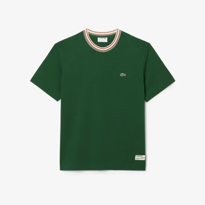 Herr-T-shirt med randig hals, tillverkad i Frankrike Herr-T-shirt med randig hals, tillverkad i Frankrike