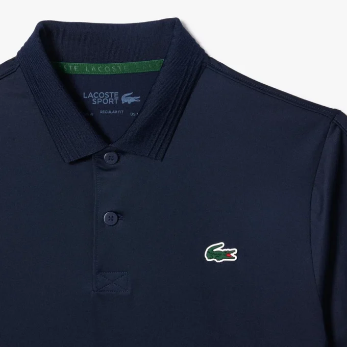 Herr-tennispolo i jersey med regular fit och Ultra Dry-teknik Herr-tennispolo i jersey med regular fit och Ultra Dry-teknik