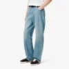 Herrjeans i bomullsdenim med 5 fickor och lös passform Herrjeans i bomullsdenim med 5 fickor och lös passform