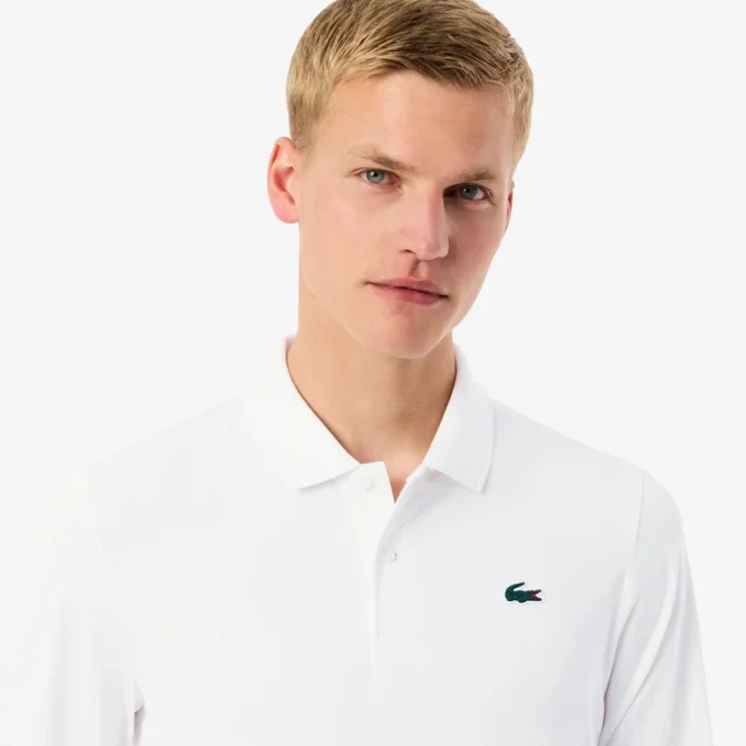 Herrpolo i regular fit med Ultra Dry-teknik Herrpolo i regular fit med Ultra Dry-teknik