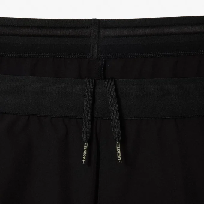 Herrshorts i regular fit med Ultra Dry-teknik Herrshorts i regular fit med Ultra Dry-teknik