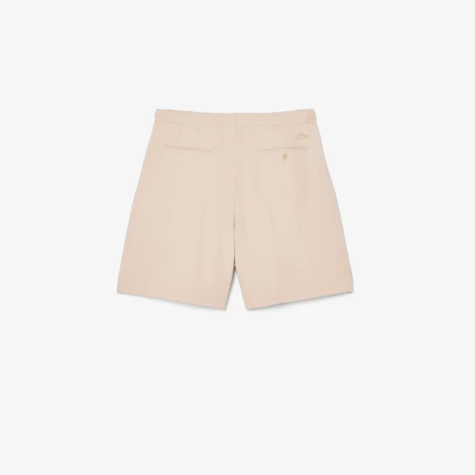 Herrshorts i ull med passform från catwalken Herrshorts i ull med passform från catwalken