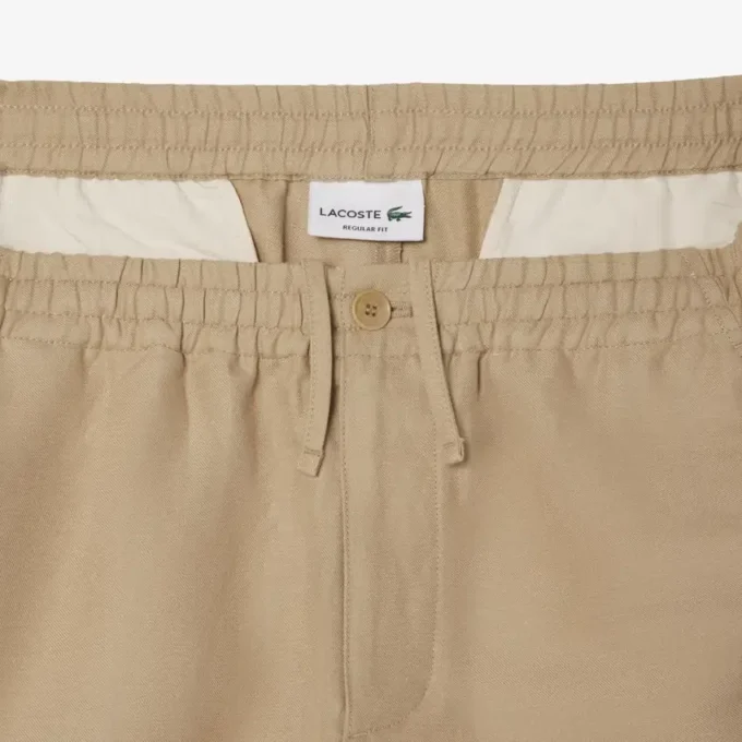 Herrshorts i ullblandning med normal passform Herrshorts i ullblandning med normal passform
