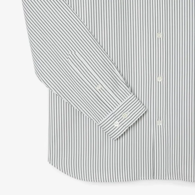 Herrskjorta i regular fit med randigt pinpoint-tyg Herrskjorta i regular fit med randigt pinpoint-tyg