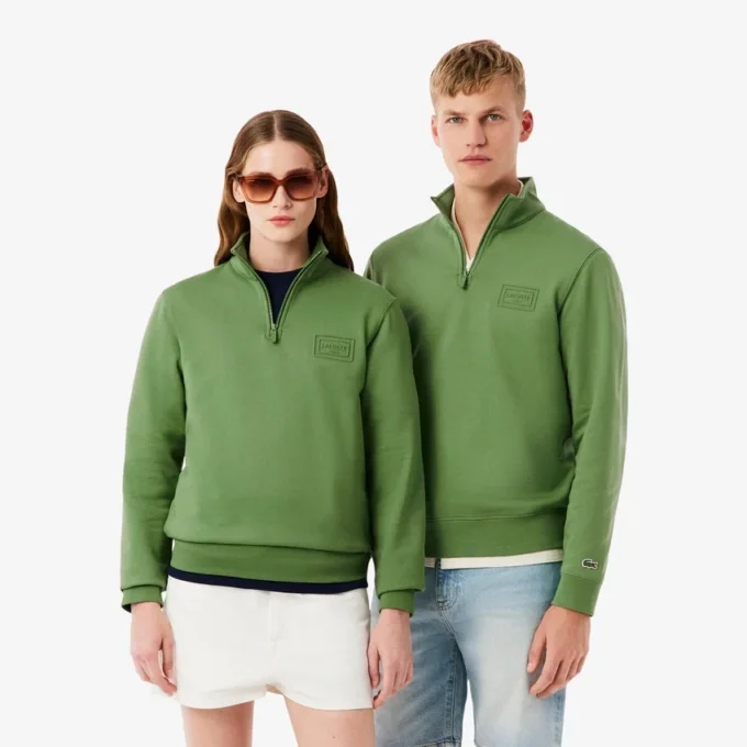 Höghalsad sweatshirt med dragkedja och prägling