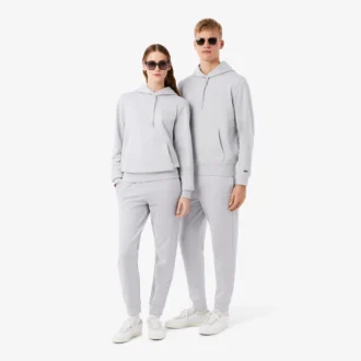 Joggingbyxor med präglad logotyp