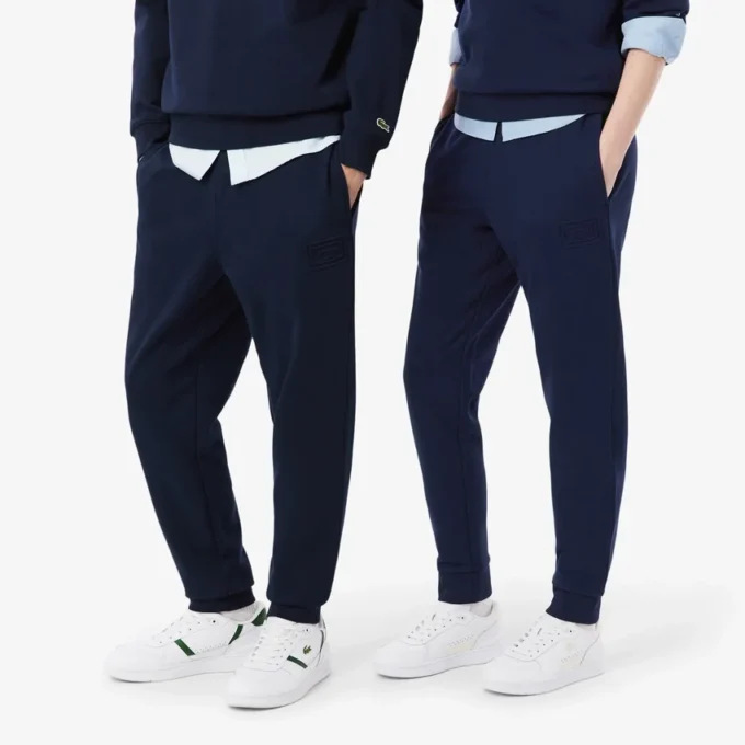 Joggingbyxor med präglad logotyp Joggingbyxor med präglad logotyp