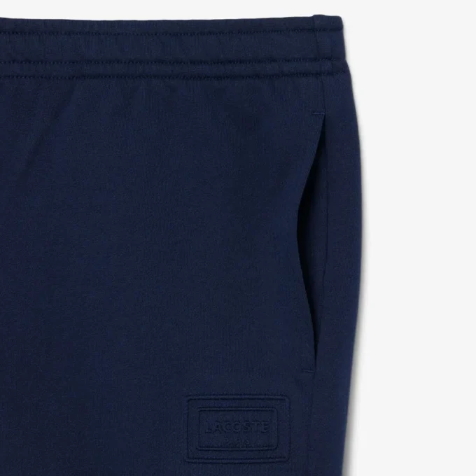 Joggingbyxor med präglad logotyp Joggingbyxor med präglad logotyp