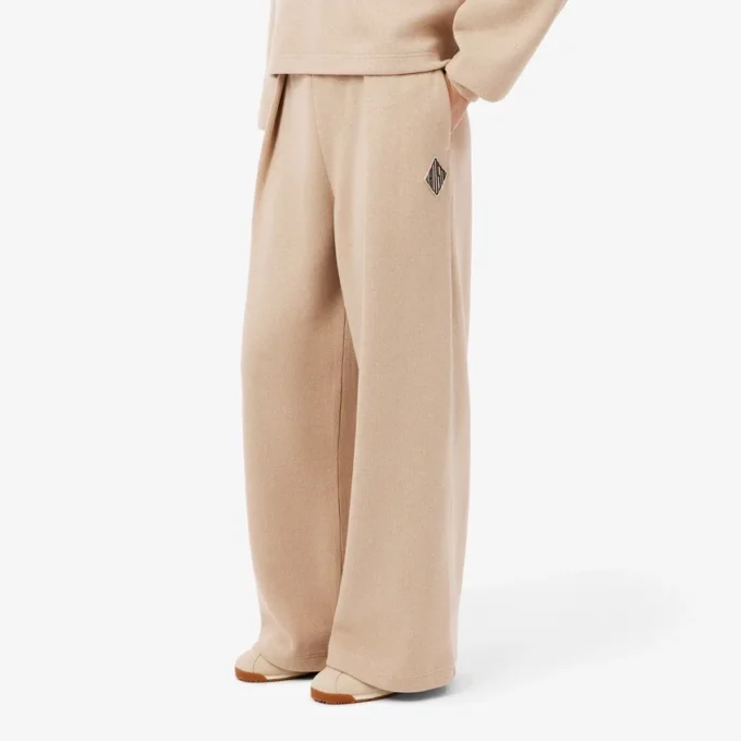 Joggingbyxor med vid passform Joggingbyxor med vid passform