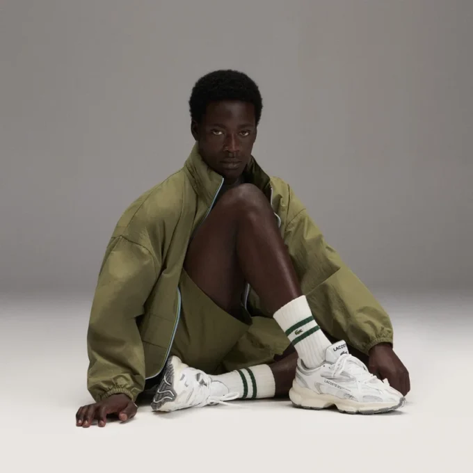 L003 2K24 Sneakers för herr