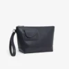 Lacoste Club-clutch i kornigt läder