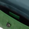 Mini-messengerväska i läder med monogram