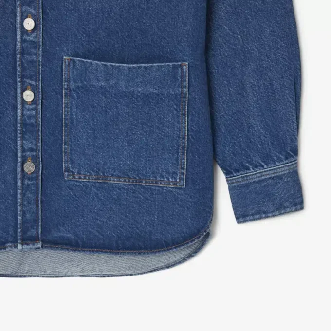 Oversized denimskjorta för dam Oversized denimskjorta för dam
