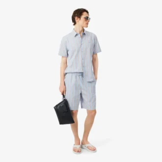 Poplin-skjorta med ränder i regular fit