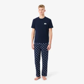 Pyjamas i bomull med krokodiltryck