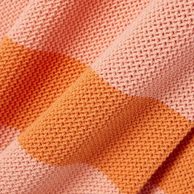 Randig T-shirtklänning i mesh