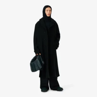 Runway-kappa i kokt ull