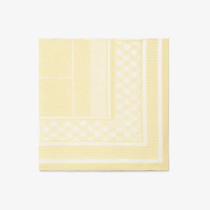 Scarf med tennismotiv Scarf med tennismotiv