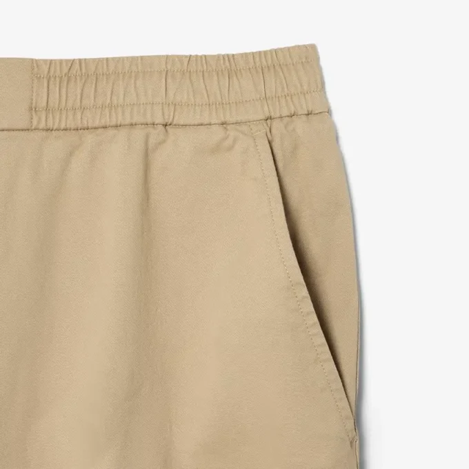 Shorts i stretchbomull med normal passform Shorts i stretchbomull med normal passform
