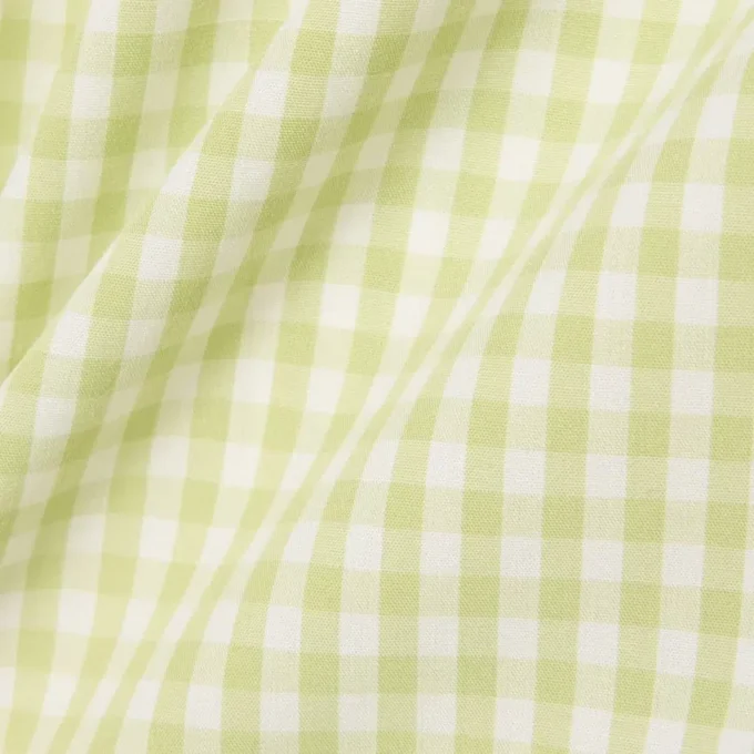 Skjorta i poplin med rutmönster i normal passform Skjorta i poplin med rutmönster i normal passform