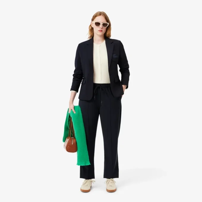 Slim fit-blazer i ull med broderat logo för dam Slim fit-blazer i ull med broderat logo för dam