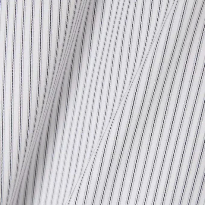 Slim Fit-skjorta i randig stretchpoplin Slim Fit-skjorta i randig stretchpoplin