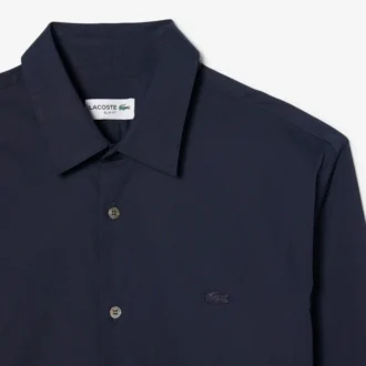 Slim fit-skjorta i stretch med knappar för herr