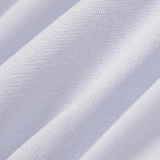 T-shirt i bomull med grafiskt tryck T-shirt i bomull med grafiskt tryck