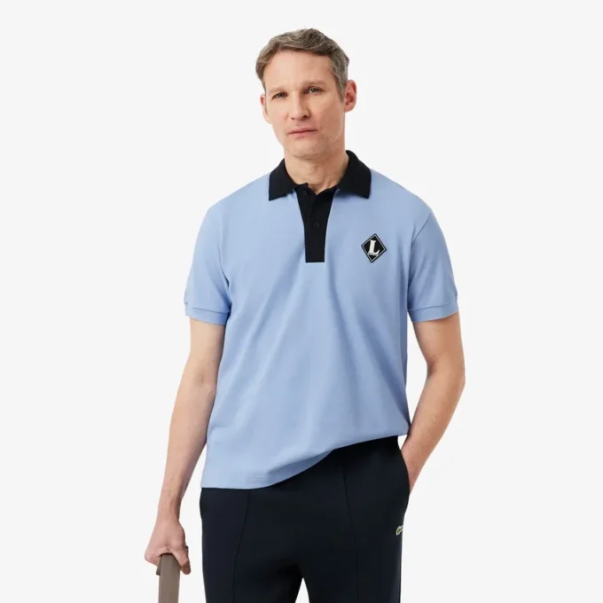 Tillverkad i Frankrike Pikétröja med klassisk passform och emblem