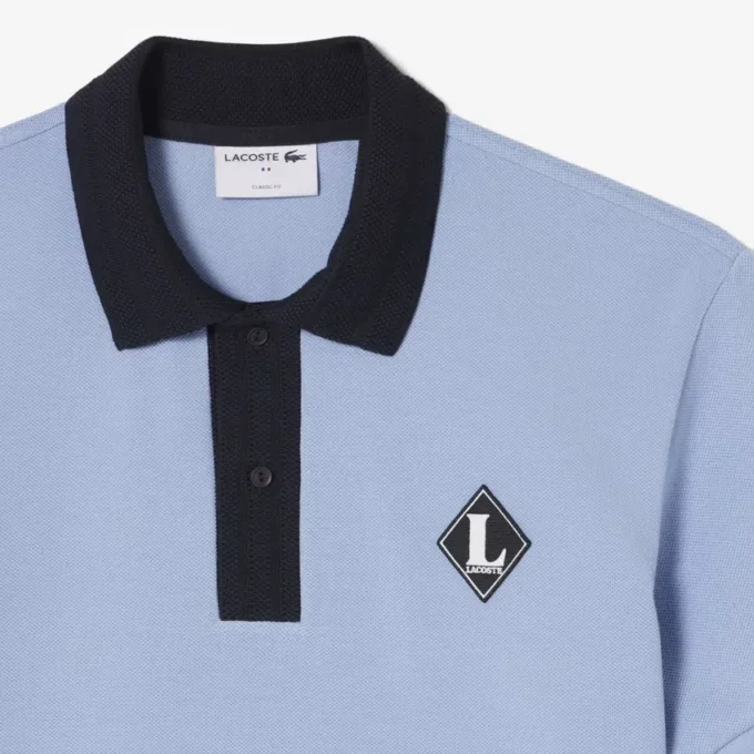 Tillverkad i Frankrike Pikétröja med klassisk passform och emblem
