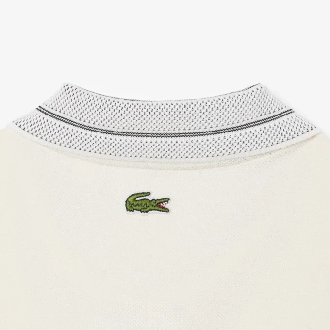 Tillverkad i Frankrike Pikétröja med klassisk passform och emblem
