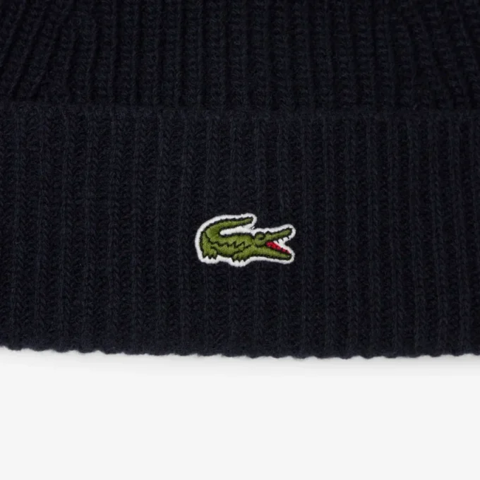 Unisex-mössa i ribbstickad ull