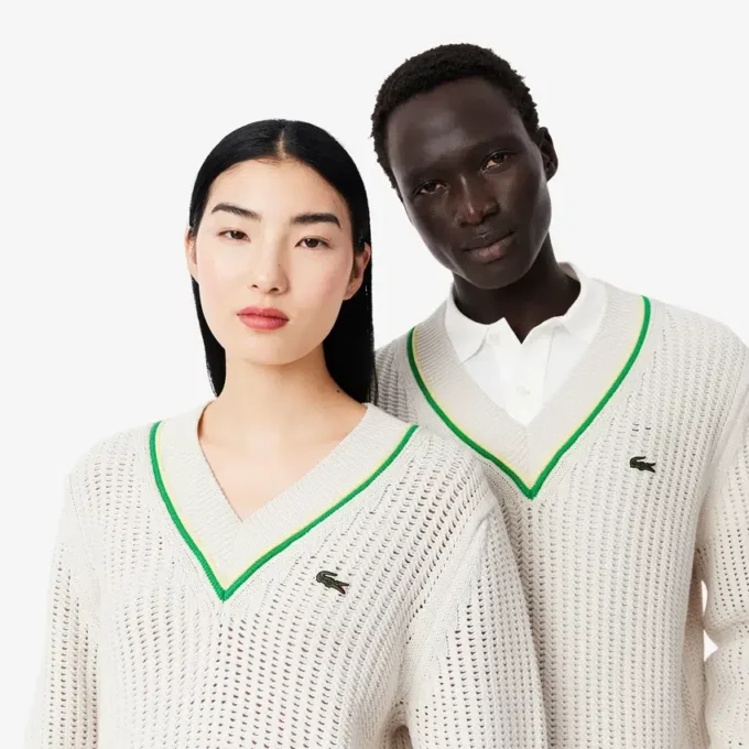 Unisex-tröja med V-ringning och ränder Unisex-tröja med V-ringning och ränder