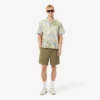Vattenavvisande och vindbeständiga nylonshorts för herr Vattenavvisande och vindbeständiga nylonshorts för herr