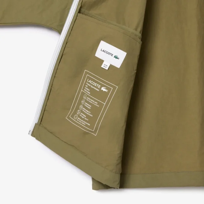 Vattenavvisande vindjacka med avtagbar huva för herr Vattenavvisande vindjacka med avtagbar huva för herr